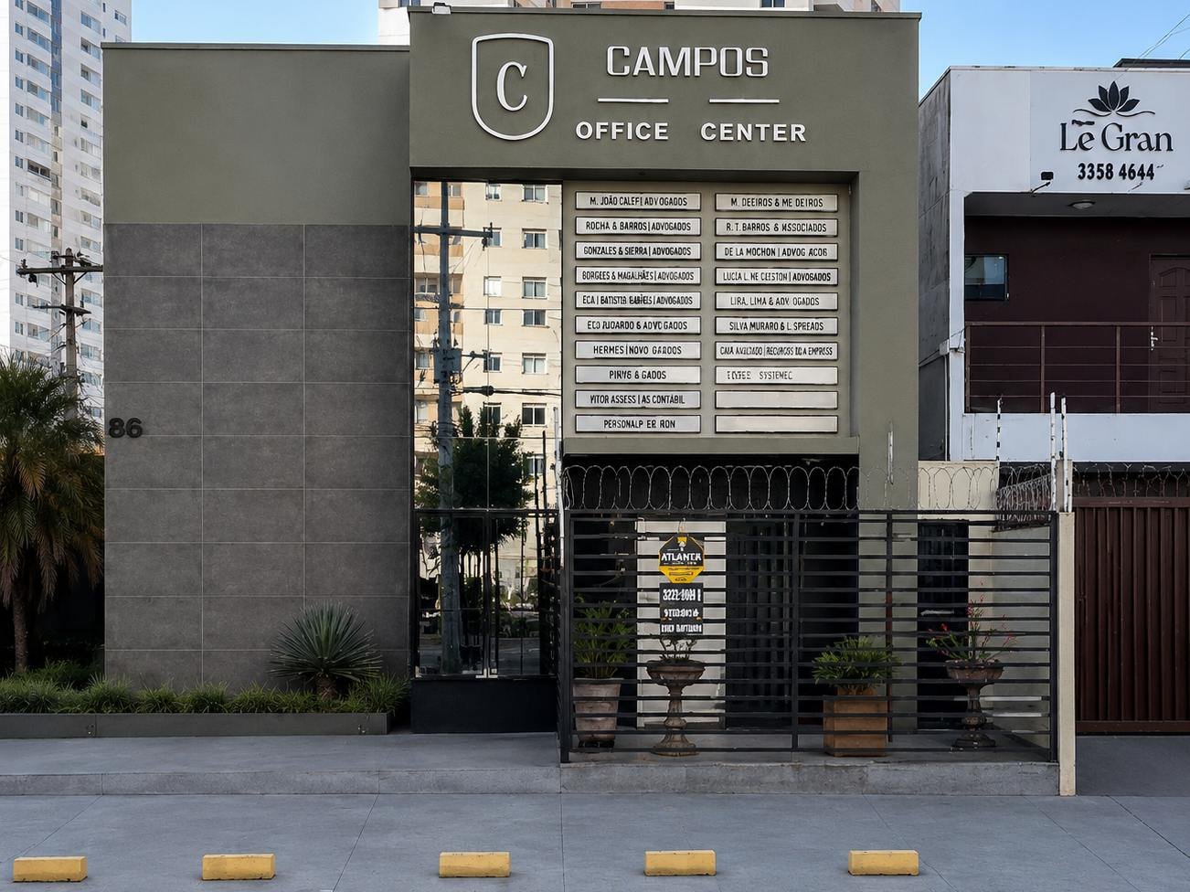 Fachada do Edificio Campos Office Center, na Av. Aclimacao, 861, Bosque da Saude, Cuiaba-MT